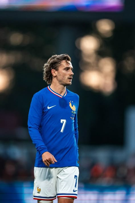 Griezmann Haircut, Griezmann Hair, Griezmann Wallpapers, Antoine Griezmann France, 22 Cake, Griezmann France, France National Team, Antoine Griezmann, Soccer World