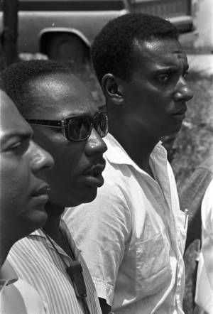 Carmichael, Stokely, 1941-1998 - Civil Rights Digital Library Stokely Carmichael, National History Day, Montgomery Bus Boycott, Bus Boycott, Black Experience, Jackson Mississippi, Historical Newspaper, Memphis Tennessee, Montgomery County