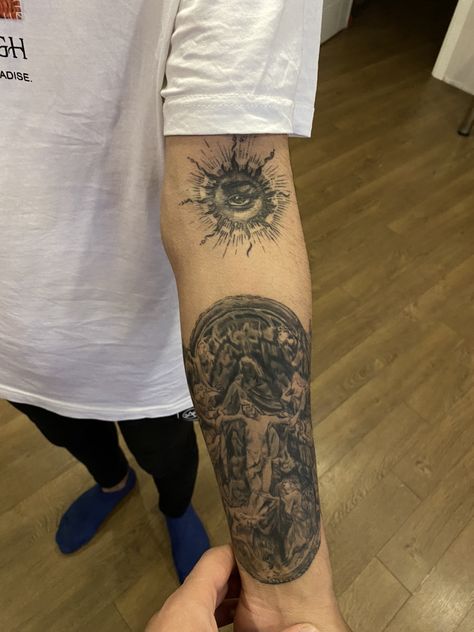 Victorian Tattoo Sleeve, Trippy Tattoos For Guys, Tattoos For Guys Chest, Greek Style Tattoos, Void Tattoo, 108 Tattoo, 00 Tattoo, Cartoon Tattoo Ideas, Knee Tattoos