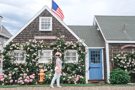 Visiting Cape Cod For The First Time: 15 Things You Must See & Do (2024) - New England Wanderlust Barnstable Cape Cod, Cape Cod Chatham, Cape Cod Trip, Cape Cod Itinerary, New England Beach Cottage, Cape Cod Fall, Hyannis Cape Cod, Race Point Beach, Cape Cod Landscaping