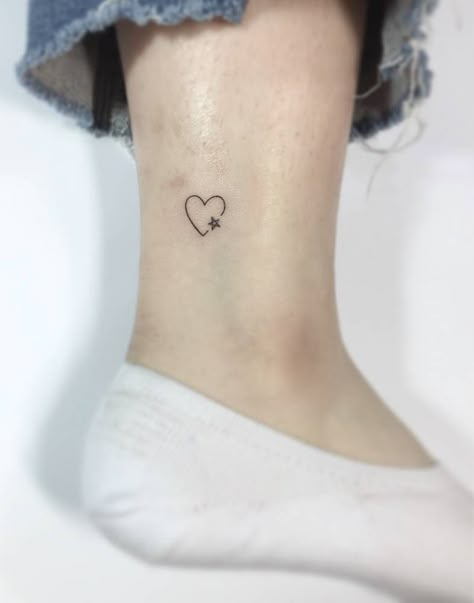 Heart tattoo on the ankle. Heart Tattoo Ankle, Simple Heart Tattoos, Tiny Tattoos For Women, Tiny Heart Tattoos, Heart Line, Small Heart Tattoos, Petit Tattoo, Ankle Tattoos For Women, Tattoo Love