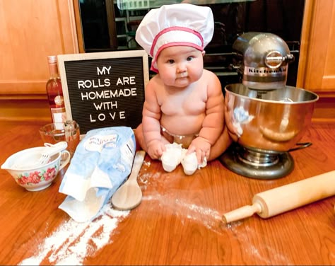 Homemade Rolls Baby Picture, My Rolls Are Homemade Baby Picture, These Rolls Are Homemade Baby Picture, Milestones For Babies Photos Ideas, Baby Milestone Photoshoot Ideas, Funny Monthly Baby Pictures, Baking Newborn Pictures, Fun Baby Photoshoot Ideas, 8 Month Photoshoot