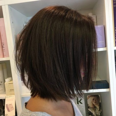 32 Gorgeous and Easy Medium Bob Hairstyles Neck Length Hair, Bob Hairstyles 2018, Shoulder Length Bob Haircut, Medium Length Bobs, Medium Bob Haircut, Messy Bob Hairstyles, Medium Bob, Wavy Bob Hairstyles, Medium Bob Hairstyles