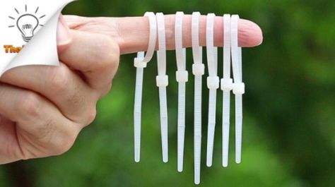 Life Hacks Youtube, Reuse Plastic Bottles, Astuces Diy, Shoe Lace Tying Techniques, Cable Tie, Simple Life Hacks, Curtains With Rings, Zip Ties, Home Hacks