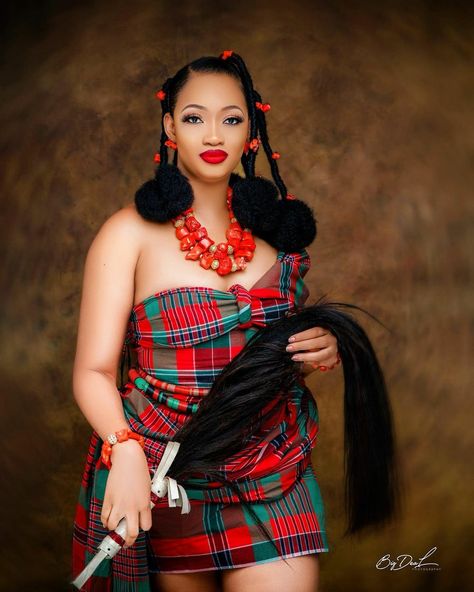 Igbo Maiden Attire, Traditional African Hairstyles, Nigerian Traditional Dresses, Igbo Traditional Wedding, Igbo Bride, Nigerian Culture, African Traditional Wear, African Traditional Wedding Dress, African Goddess