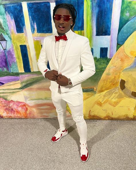 Sneaker Ball Outfit Ideas Couples, Sweet 16 Men Outfit, Hoco Outfit Ideas For Guys Casual, Red And White Prom Suit, Hoco Suits For Guys Black, Red Suit Prom, Mens Prom Outfit Ideas, Prom Male Outfits, Sneaker Ball Outfit Ideas Men