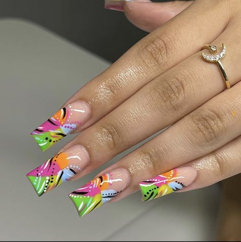 90s Nails Acrylic Design, Hood Nails Art, Short Freaknik Nails, Freaknik Aesthetic Nails, 90s Style Nails Acrylic, 90s Nails Acrylic Short, Freaknik Nails Ideas, 90s Nails Short, Freaknik 90s Nails