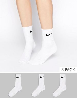 Nike lightweight white crew 3 pack socks Volleyball Socks, Nike Volleyball, Socks Aesthetic, Back To School Fits, Nike Socks, Basketball Socks, Seventh Grade, School Fits, White Nike