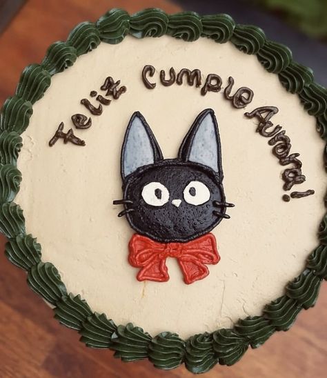 Studio Ghibli Cake Ideas, Ghibli Birthday Cake, Kiki's Delivery Service Cake, Anime Bday Cake, Ghibli Birthday Party, Studio Ghibli Cake, Cat Themed Cake, Ghibli Cake, Ghibli Birthday