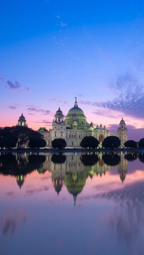 Kolkata,India Kolkata Aesthetic Wallpaper, Eco Park Kolkata Photography, Kolkata Wallpaper, Kolkata Aesthetic Photography, Kolkata Aesthetic, Tractor Painting, Tourism Images, Kolkata Photography, Travel India Beautiful Places