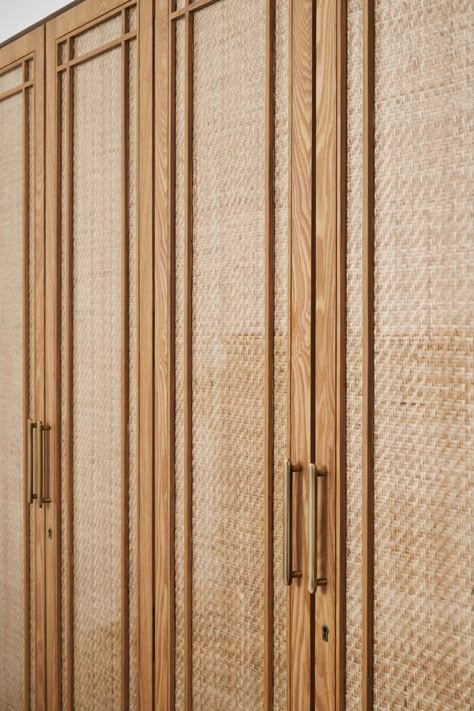 Jute cane sandwiched in glass giving a very raw textured yet sofasticated look Fabric Sandwiched Glass Wardrobe, Jute Wardrobe Doors, Veneer Finish Wardrobe, Sandwich Glass Wardrobe, Cane Wardrobe Shutter, Cane Laminate Wardrobe, Cane Wardrobe Doors, Cane Wardrobe Design, Jute Wardrobe