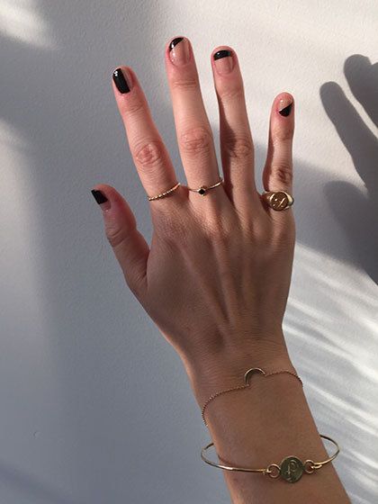 Minimal Nails Art, Mens Nails, London Nails, Minimal Nails, Lines On Nails, Black Nail, Dream Nails, Funky Nails, Perfect Nails