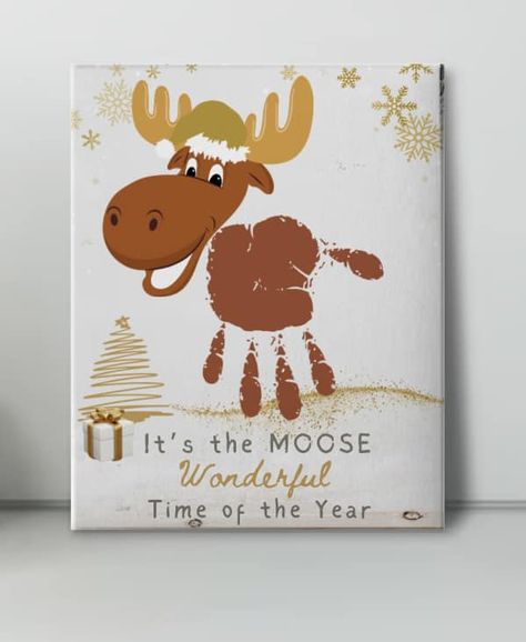 Moose Crafts, Crafts By Season, Cute Christmas Decorations, Christmas Moose, Handprint Craft, Handprint Crafts, Preschool Christmas, Kids Ornaments, Seasonal Crafts