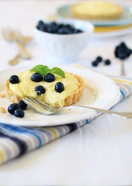 Almond Custard Tarts | Crunchy almond crusts are filled with creamy almond custard. Top with fresh fruit of your choice! Almond Custard, Custard Tarts Recipe, Custard Tarts, Tarts Recipe, Almond Crusted, Custard Tart, Pie Tart, Sweet Tarts, Tart Recipes