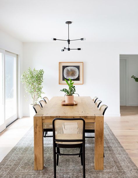 Farmhouse Dining Rooms Decor, Modern Farmhouse Dining Room, Farmhouse Dining Room Table, Modern Farmhouse Dining, Dining Room Table Decor, House And Home, The Dining Room, Dining Room Inspiration, Farmhouse Dining Room