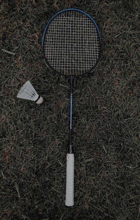 Badminton Profile Picture, Aesthetic Badminton, Badminton Aesthetic, Hobby Aesthetic, Goals 2023, H Letter Images, Aesthetic Pose, Tiktok Challenge, Letter Images