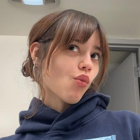 Jen Jen, Future Wife, Hair Inspo Color, Dream Hair, Jenna Ortega, Fashion Pictures, Scream, Celebrity Crush, Pretty Woman