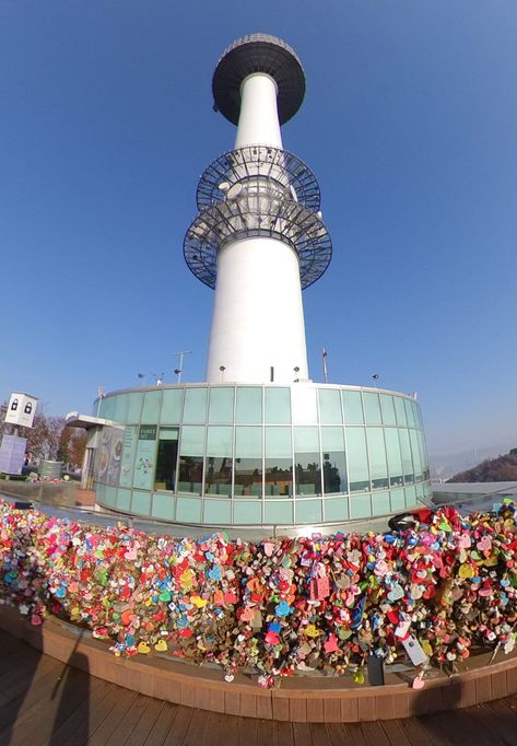 Namsan tower, Seoul, South Korea — PINOYTOURIST Namsan Tower Seoul Aesthetic, Aesthetic Dates, Namsan Seoul Tower, Korean Scenery, City Korea, N Seoul Tower, Seoul Skyline, Seoul Photography, Korea Landscape