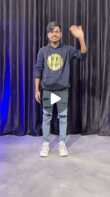 Ankit Maurya on Instagram: "Learn this easy dance footwork 👍👍

#dance #virals #trending #tutorials
 #footwork #azarimusic" Footwork Dance, Easy Dance, On Instagram, Instagram