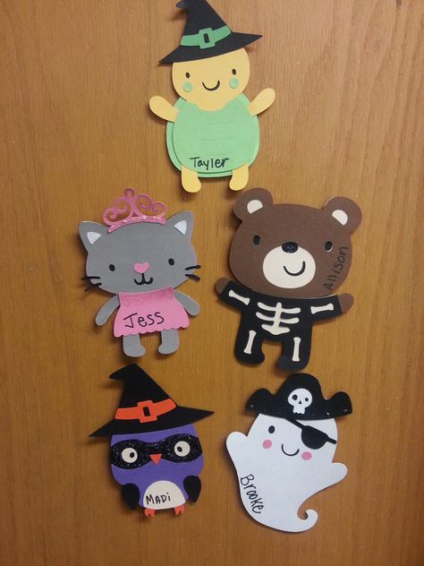 October door decs! WSU Sheehan, October 2014 Ghost Door Decs, Halloween Cubby Tags, October Door Decs, Christmas Hallways, Halloween Door Decs, Door Name Tags, Fall Festival Crafts, Ra Door Tags, Halloween Dorm