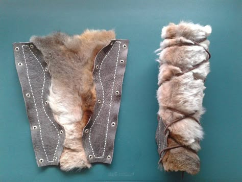 Hunting Hacks Diy, Diy Viking Fur Mantle, Viking Man Costume Diy, Viking Dress Up, Barbarian Costume Women, Larp Diy, Escudo Viking, Viking Cosplay, Costume Viking