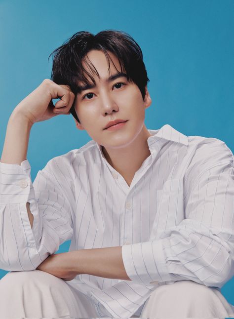 ChoKyuHyun on X: "The second one 💙 https://t.co/0ugzIzXlkO" / X سوبر جونيور, Kpop Photoshoot, Gong Myung, Handsome Korean, Cho Kyuhyun, Rap Lines, Last Man Standing, Prince And Princess, Prince Charming