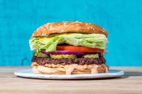 Impossible Burger Recipe Ideas, Impossible Burger Recipe, Special Sauce Recipe, Beyond Meat Burger, Burger Meat, Impossible Burger, Plant Based Burgers, Favorite Dinner, Clam Recipes