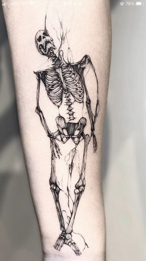 Alaskan Tattoos, Vertical Tattoo, Skeleton Tattoo, Ribcage Tattoo, Skeleton Tattoos, Tattoo Now, Spine Tattoos For Women, London Tattoo, Sketch Tattoo