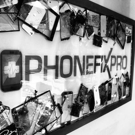 Mobile Phone Repair Shop Design, Phone Repair Shop Design, Mobile Accessories Shop, Cell Phone Repair Shop, Iphone Store, Phone Repair Shop, Mobile Shop Design, Cell Phone Store, Diy Computer Desk