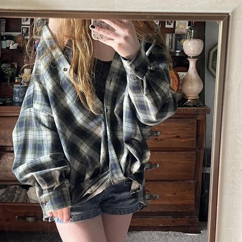 shein black and white flannel it’s connected in the... - Depop Large Flannel Outfit, Blue And White Flannel Outfit, Fannels Shirts Outfits Aesthetic, Plaid Top Outfit, Black Flannel Outfit, Grunge Flannel Outfits, White Flannel Outfit, Oversized Flannel Outfits, Flannel Outfits Aesthetic