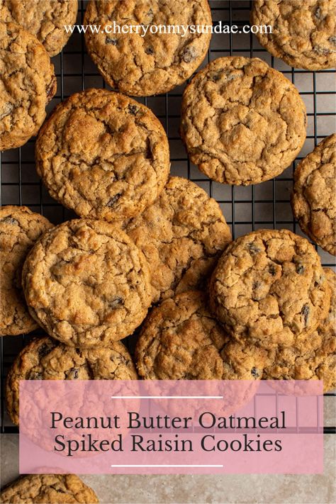 Combining the best of both worlds to create peanut butter oatmeal spiked raisin cookies. A perfect afternoon treat! #cookierecipe #homemadecookies #oatmealraisin #peanubutter Oatmeal Raisin Peanut Butter Cookies, Peanut Butter Raisin Cookies, Peanut Butter Oatmeal Raisin Cookies, Raisin Recipes, Oatmeal Raisin Cookies Chewy, Peanut Butter Oats, Chunky Peanut Butter, Peanut Butter Oatmeal Cookies, Best Peanut Butter