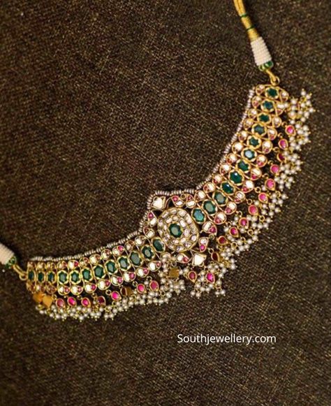 Rajput Wedding, Vanki Designs Jewellery, Latest Necklace Design, Choker Sets, Latest Jewellery Designs, Latest Indian Jewellery, 22 Carat Gold Jewellery, Bridal Jewellery Earrings, Choker Necklace Designs