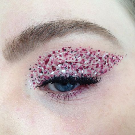 5/24 CHERRY SODA | Hidden Gem Blog      #makeup #makeupart #makeupartist #mua #editorial #editorialmakeup #creative #creativemakeup #love #blogger #bblogger #hiddengem #undiscovered_muas #dots #pointillism #pointillismmakeup #wing #wingedliner #liner #liquidlipstick #brows #lashes #red #pink #cherry Cherry Soda, Winged Liner, Pink Cherry, Lip Cream, Editorial Makeup, Creative Makeup, Hidden Gem, Pretty Makeup, Cute Makeup