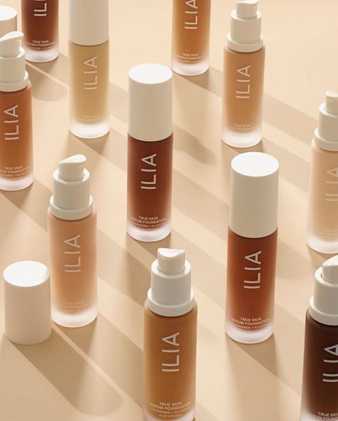 I'm giving you a deep dive review of the cult-favorite Ilia Foundation, along with everything you need to know about it. This Ilia foundation review will help you decide if this is one of the best foundations for you to try or one you want to skip. | ilia foundation aesthetic | ilia serum foundation review Ilia Foundation, Best Natural Foundation, Ilia Beauty, Serum Foundation, Natural Foundation, Tinted Spf, Marula Oil, Skin Foundation, Beauty Sponge