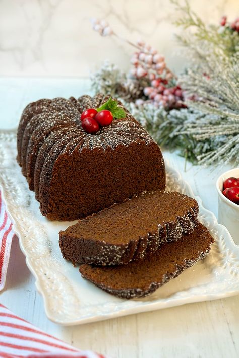 This easy-to-make Gingerbread Loaf Cake is a timeless, classic recipe for a dense, soft, richly flavored treat. Filled with molasses, brown sugar, and cozy, warm spices, every bite of this moist and tender cake will remind you of holiday flavors and wintery days. Ginger Bread Loaf, Gingerbread Loaf Cake, Gingerbread Loaf Recipe, Gingerbread Loaf, Holiday Flavors, Easy Gingerbread, How To Make Gingerbread, Christmas Tea Party, Seasoning And Spice