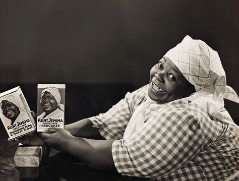 This analysis of common ways African Americans are typecast in film and TV reveals why stereotypical roles are detrimental to the Black community. Aunt Jemima, Happy Black, Black Knowledge, Pancake Mix, Green A, Interesting History, African History, History Lessons, African American History