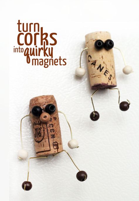 Cork Magnet, Wine Cork Diy Crafts, Wine Cork Projects, Wine Cork Ornaments, Cork Crafts Diy, Wine Cork Diy, Upcycle Crafts Diy, Wine Cork Art, Cork Ornaments