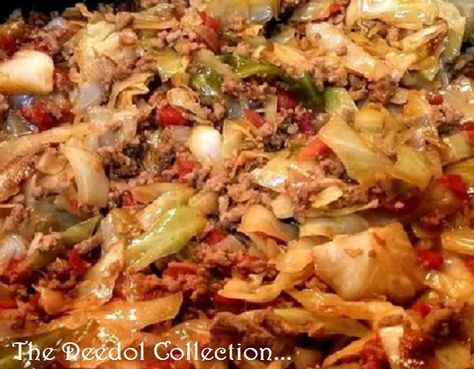 Mexican Beef and Cabbage... https://grannysfavorites.wordpress.com/2016/06/25/mexican-beef-and-cabbage/ Mexican Cabbage, Unstuffed Cabbage Rolls, Ground Beef And Cabbage, Unstuffed Cabbage, Mexican Beef, Cabbage Roll, Comfort Casseroles, Cabbage Rolls Recipe, Paleo Crockpot