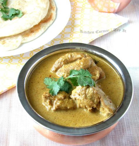 Easy Chicken Kurma- South Indian Creamy Chicken Curry South Indian Chicken Recipes, Chicken Kurma, Creamy Chicken Curry, Kurma Recipe, Indian Chicken Recipes, Chicken Korma, Indian Chicken, Indian Curry, Cooking For Two