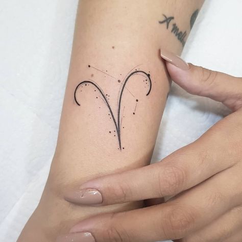 Flashes Tattoo, Aries Symbol Tattoos, Aries Queen, Aries Zodiac Tattoos, Aries Tattoos, Ram Tattoo, Astrology Tattoo, Horoscope Tattoos, Taurus Tattoos