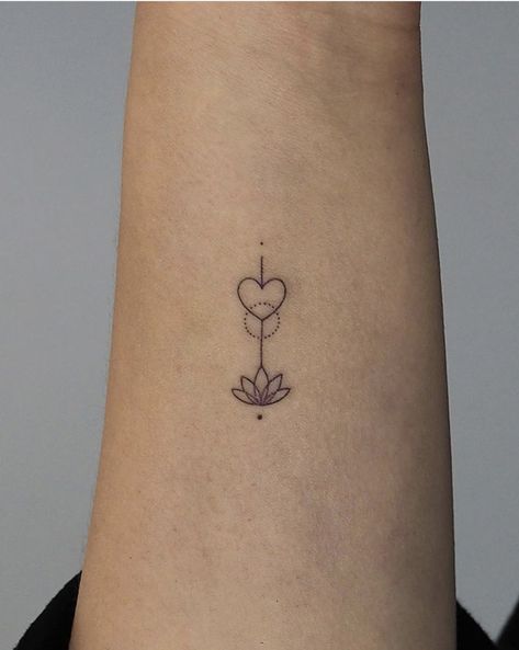 Vietnamese Lotus Tattoo, Lotus Tattoo Minimalist, Plane Tattoo, Flower Bouquet Tattoo, Airplane Tattoos, Bouquet Tattoo, Tattoo Arm, Lotus Tattoo, Tiny Tattoos