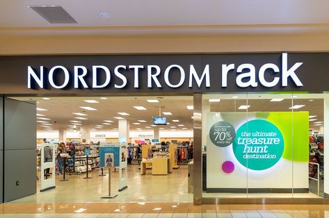 Nordstrom has announced plans to open a new Nordstrom Rack store in Elk Grove, California, in spring 2024. The store will be located in The Ridge Elk Grove shopping centre, which already includes other major retailers. Nordstrom Rack is the off-price retail division of Nordstrom and plays a critical role in the company's Closer to You strategy. Nordstrom Rack Outfits, Nordstrom Rack, Retail Store, Tennis Clothes, Bathroom Interior Design, Bathroom Interior, Clothing Patterns, Stuff To Do, Aesthetic Clothes