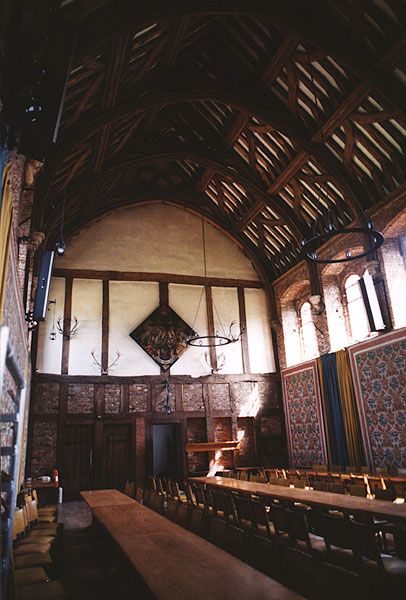 The great hall at Hatfield House, childhood home of Elizabeth Tudor. Elizabethan England Aesthetic, Tudor England Aesthetic, Elizabeth Tudor Aesthetic, Tudor Era Aesthetic, Elizabethan Aesthetic, Tudor Aesthetic, Witcher Aesthetic, Elizabeth Tudor, Tudor Architecture