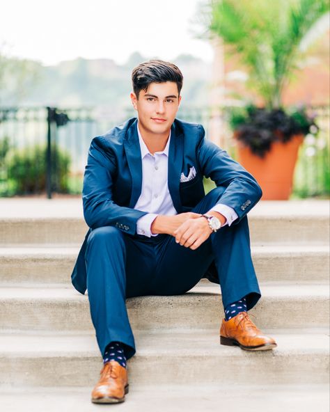 R Nolan Photography Senior Guy Photoshoot Ideas, Grad Suits Men Prom, College Grad Pics For Guys, Senior Portraits Guy Posing Ideas, Graduation Photoshoot Poses Men, Graduation Photo Ideas Men, Boy Grad Photos, College Senior Pictures Men, Men’s Graduation Poses