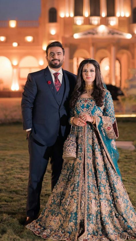 Walima Couple Dressing, Walima Ideas, Walima Dresses Pakistani Brides, Waleema Dress, Couple Dresses, Bridal Embroidery, Bridal Maxi, Walima Dress, Reception Outfit