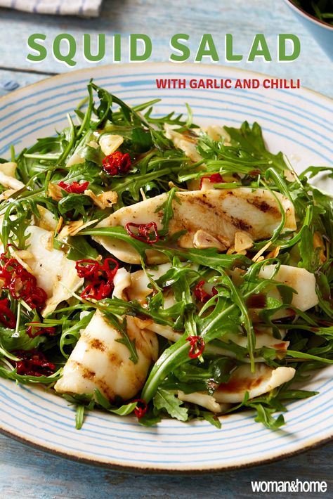 Squid Salad Recipe, Cuttlefish Recipes, Cooking Squid, Calamari Salad, Squid Dishes, Summer Dinner Parties, Squid Salad, Grilled Calamari, Salmon Tartare