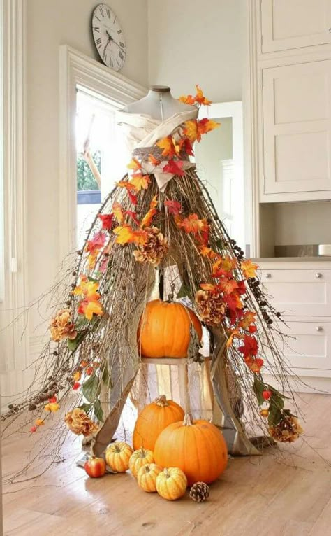 Fall Window Display Store Fronts Autumn, Fall Mannequin Ideas, Fall Boutique Window Display, Fall Gardening Ideas, Dress Form Decor, Autumn Window Display, Mannequin Decor, Dress Form Christmas Tree, Mannequin Christmas Tree