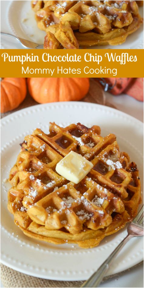 Pumpkin Chocolate Chip Waffles - Mommy Hates Cooking Waffles With Chocolate, Gluten Free Pumpkin Recipes, Chocolate Chip Waffles, Fall Fun Food, Pumpkin Waffles, Pumpkin Chocolate Chip, Spiced Pumpkin, Pumpkin Chocolate Chips, Fun Recipes