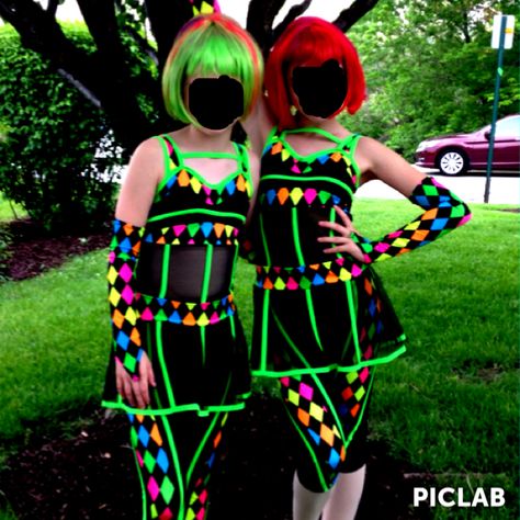 A fun exciting costume for kids! The wigs were bought, but spray painted to make them glow in the dark by a teacher. The costume is also glow in the dark. Glow In The Dark Costume, Glow In The Dark Dress, Glow Run, Dark Costumes, Dark Warrior, Costume For Kids, Dark Dress, Halloween 2018, Dance Costumes