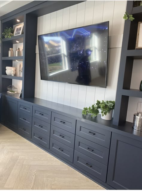 Game Room Built Ins, Navy Tv Wall, Basement Built In, Blue Basement Ideas, Blue Media Wall, Gray Interior Design, Color In Interior Design, Gray Room, Bedroom Built Ins